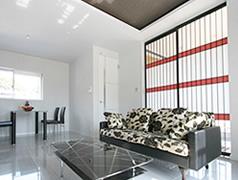 LDK, which is fashionable choreographed in down lights arranged in indirect lighting and wall provided in the Oriage ceiling. Well-balanced lighting has been planning to spacious space. 