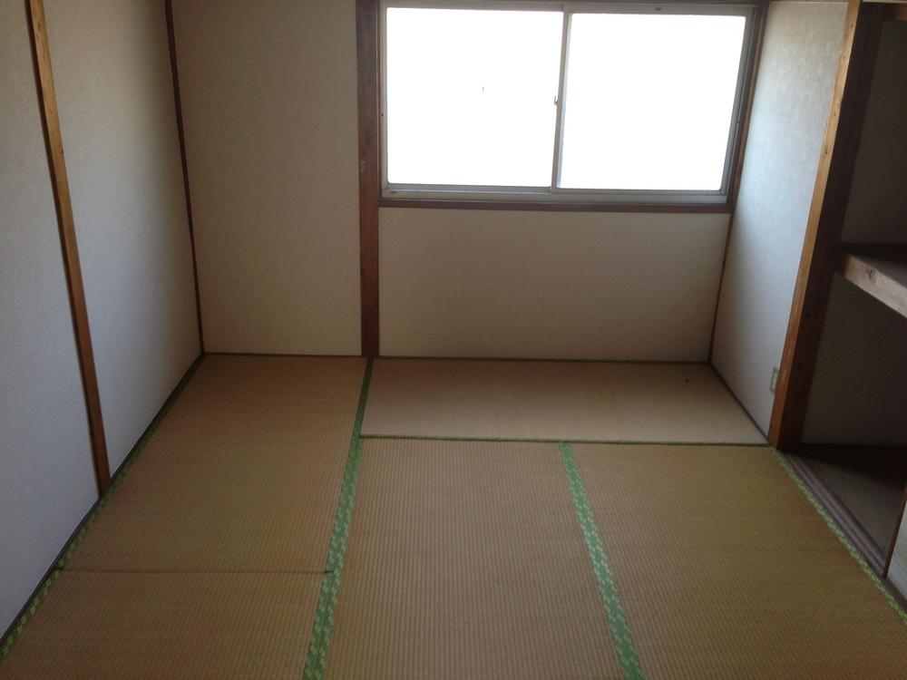 Non-living room. Living space