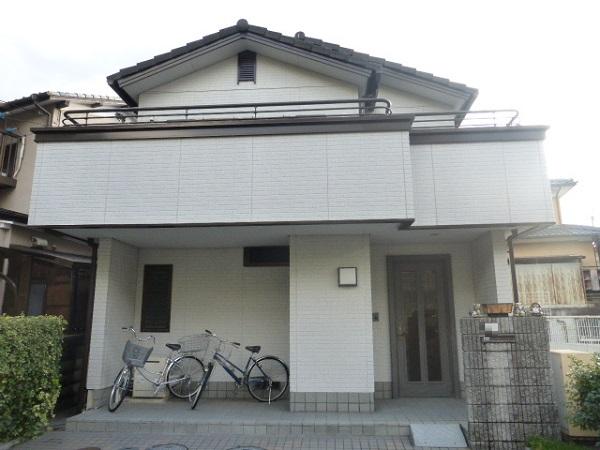 Local appearance photo. Local (11 May 2013) Shooting