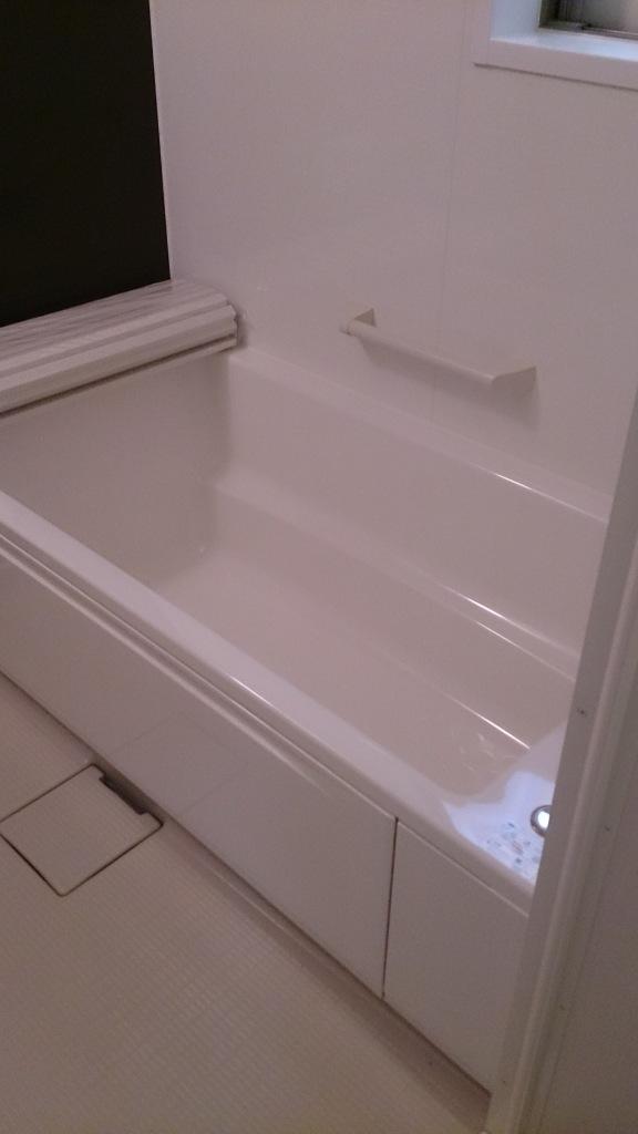 Bathroom. Indoor (11 May 2013) Shooting