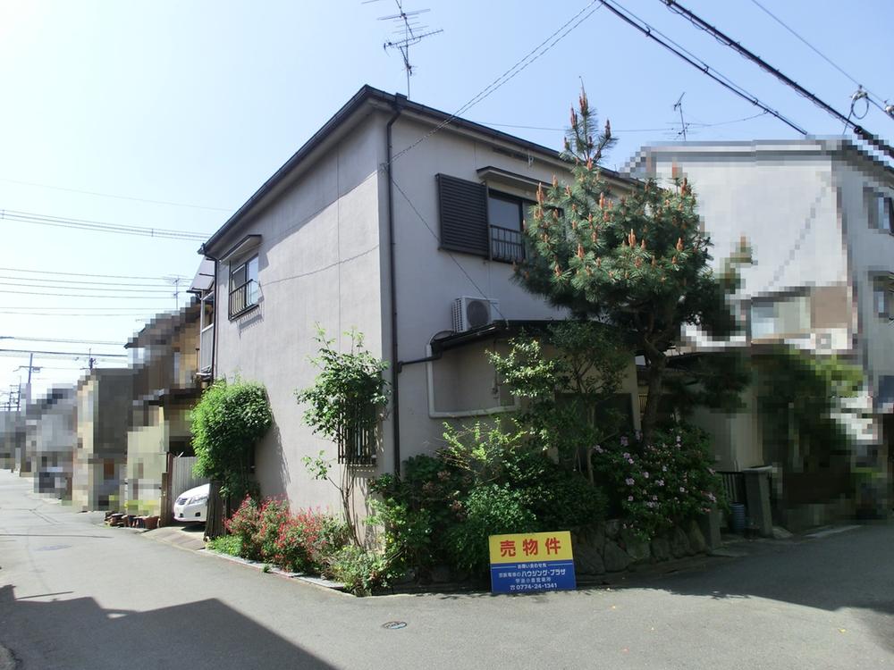 Local appearance photo. local