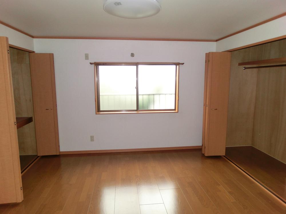 Living. Second floor Western-style room