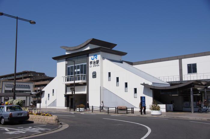 station. 1798m until JR Uji Station