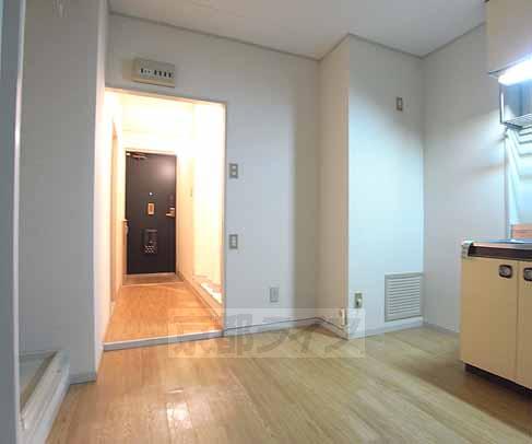 Living and room. Spacious dining kitchen.