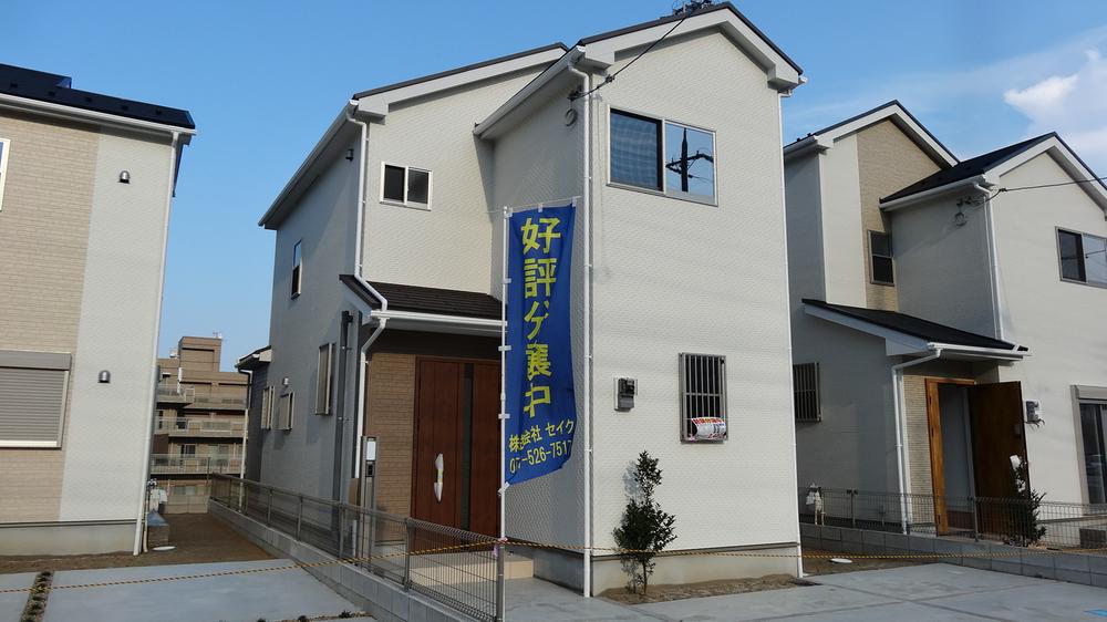 Same specifications photos (appearance). Same specifications photos (appearance) April scheduled for completion, You can model house preview