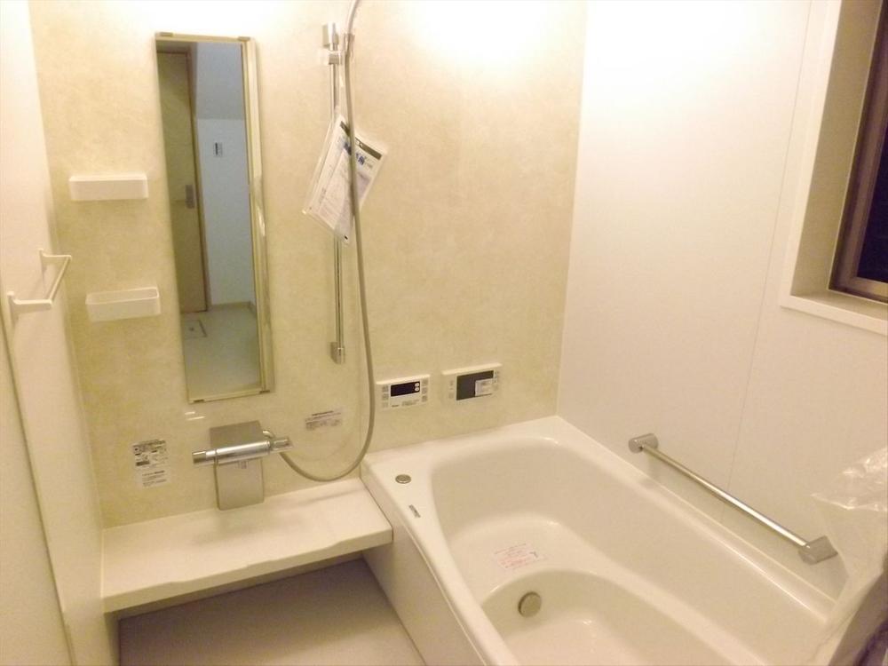 Same specifications photo (bathroom). Same specifications photo (bathroom) Bathroom heating dryer! Warm bath! 