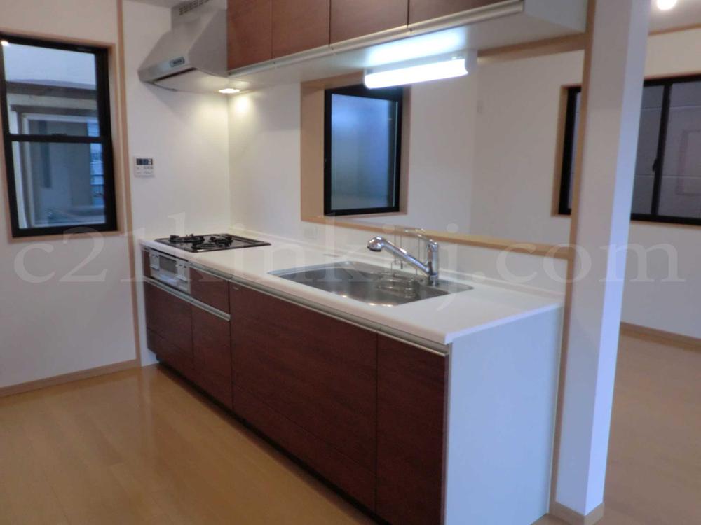 Same specifications photo (kitchen). Same specifications photo (kitchen) Water purifier with internal organs faucet