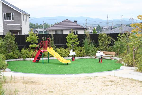 park. 40m to Minoyamamiyamichi park