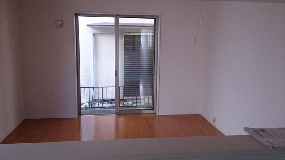 Living. Indoor (11 May 2013) Shooting