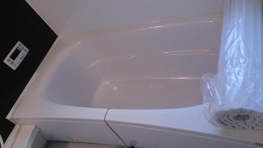 Bathroom. Indoor (11 May 2013) Shooting