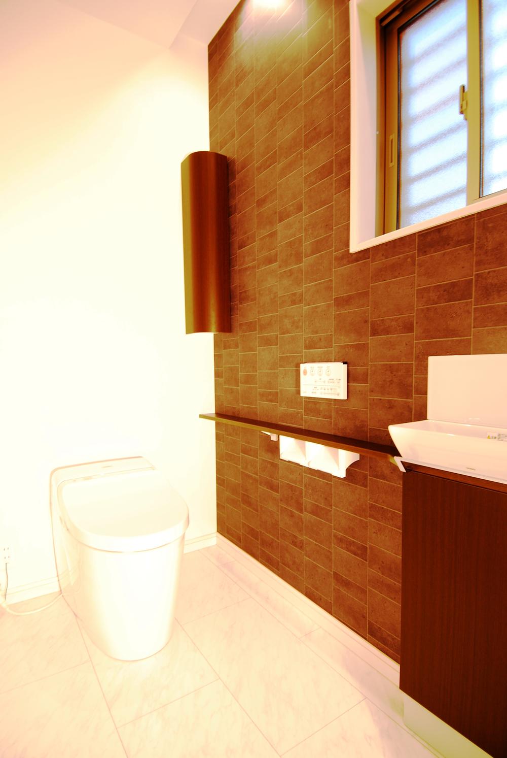 Toilet. Refreshing to water-saving type of tankless toilet