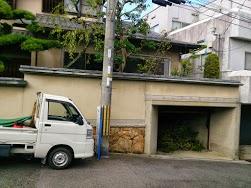 Local photos, including front road. Since the dug-down garage with shutter, Also with confidence will be parked because car