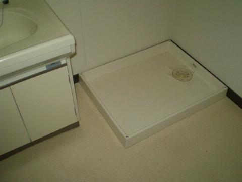 Other room space. Laundry Area