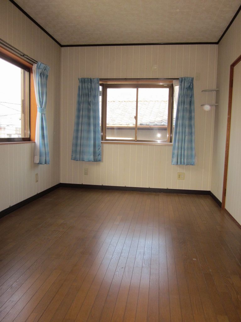 Other room space