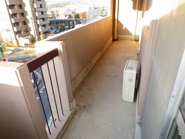 Balcony. Veranda (southwest)