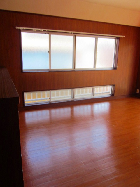 Other room space
