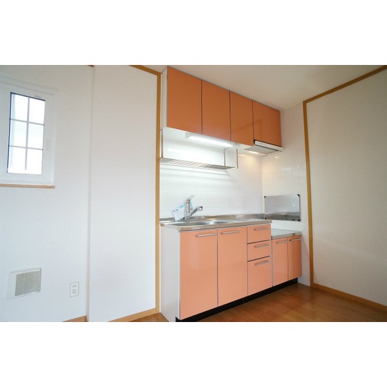 Kitchen. Gas stove can be installed