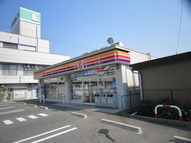 Convenience store. Circle 700m to K (convenience store)