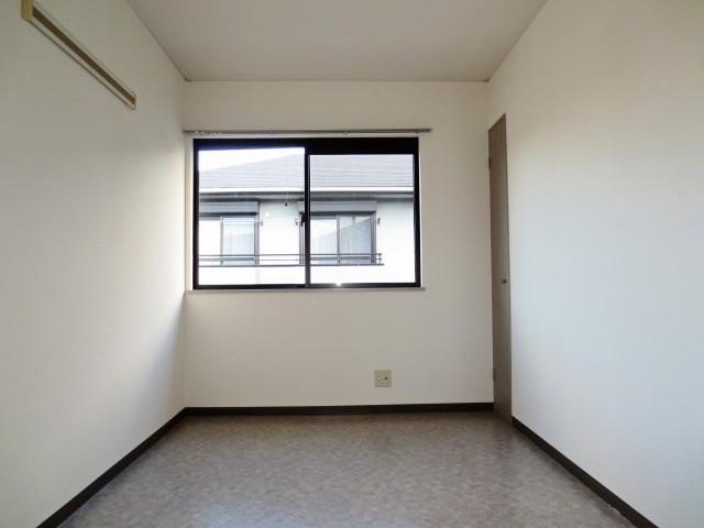Other room space. Western style room