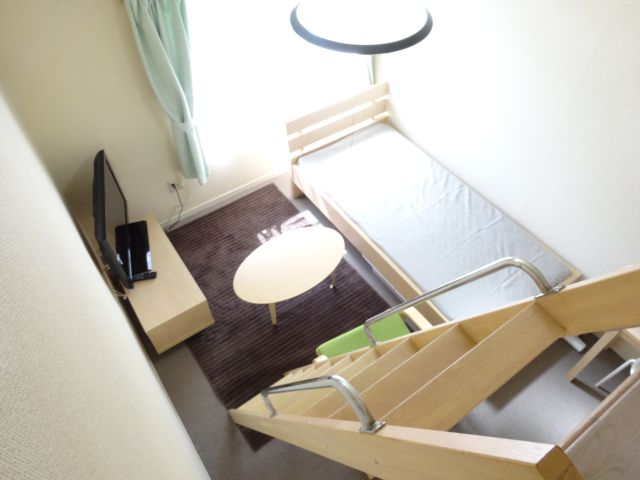 Living and room