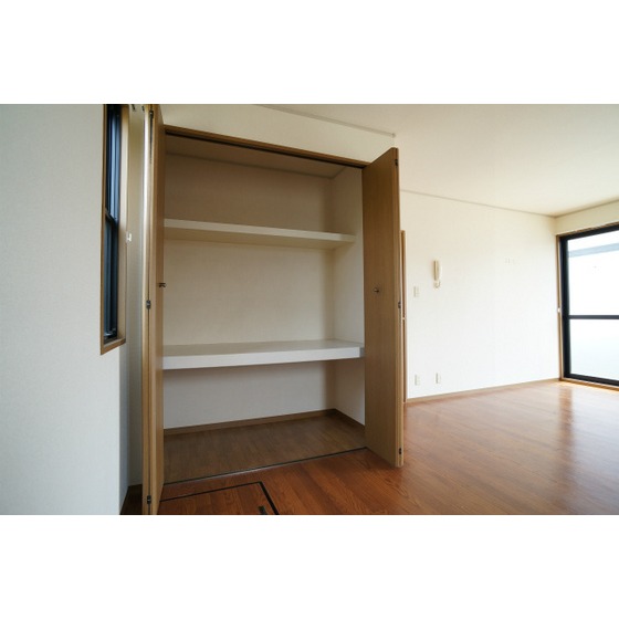Receipt. First floor storage of living