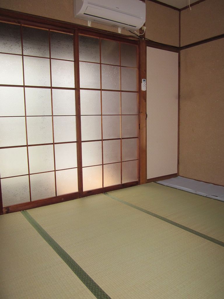Living and room