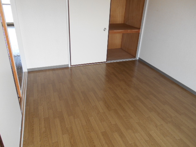 Other room space