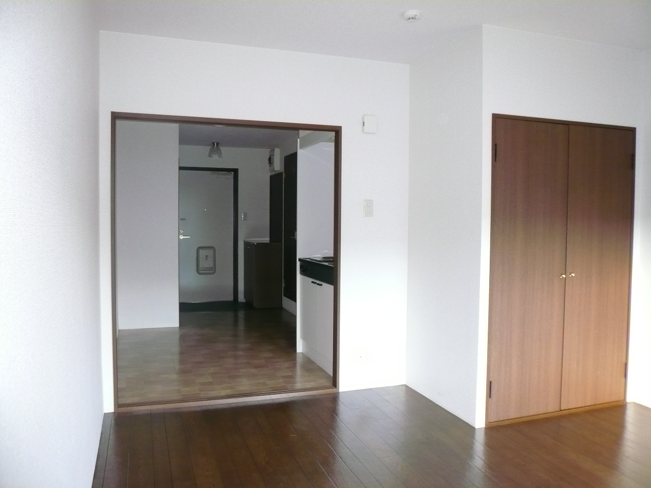Living and room. Reference photograph