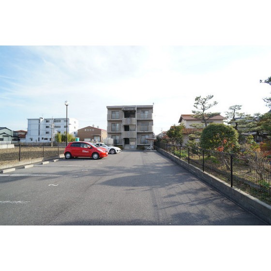 Parking lot