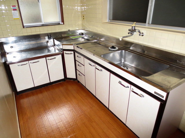 Kitchen. Sink