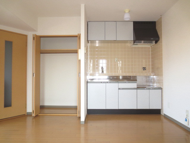 Kitchen. Kitchen