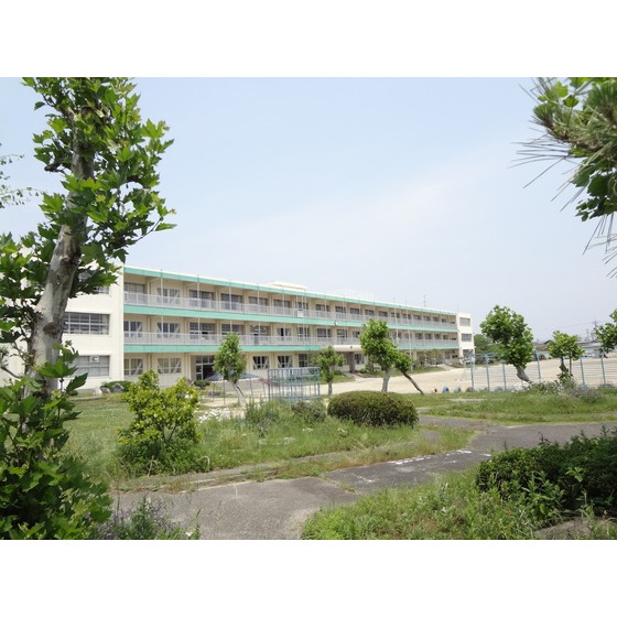 Primary school. City Rikkyo up to elementary school (elementary school) 670m