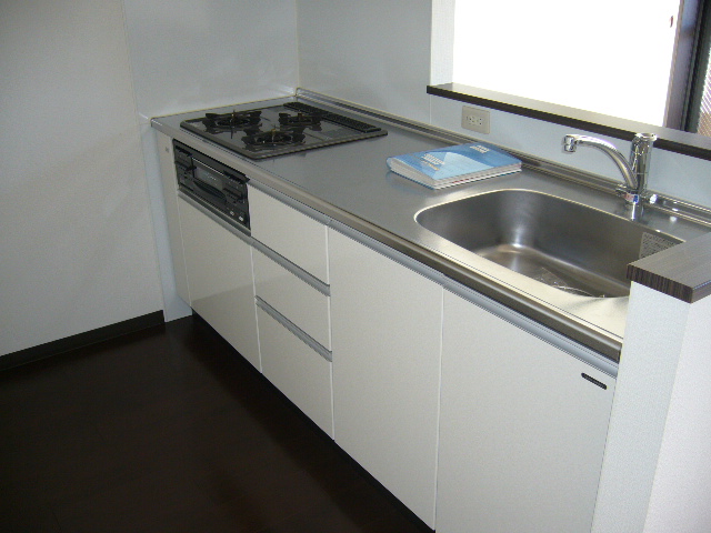 Kitchen. image