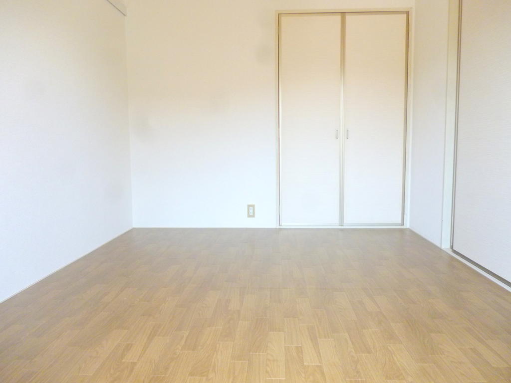 Other room space