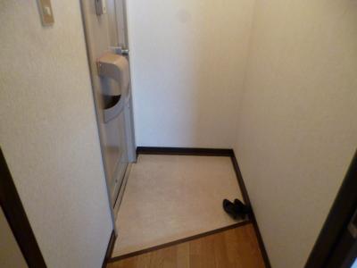 Entrance. Entrance hall