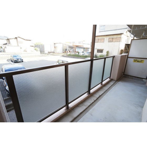 Balcony. Same property separate room photo