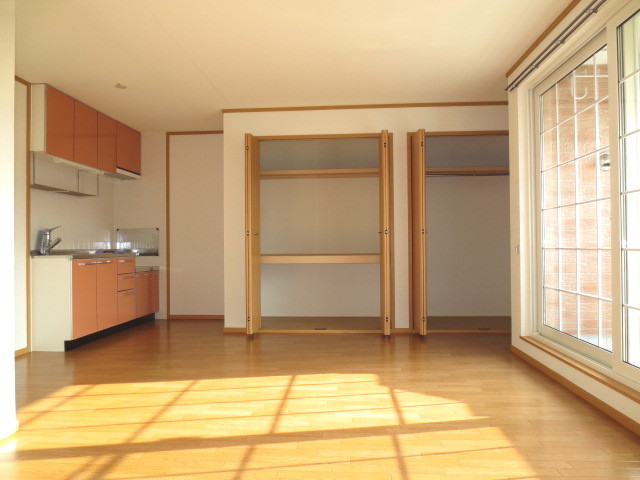 Other room space. dining