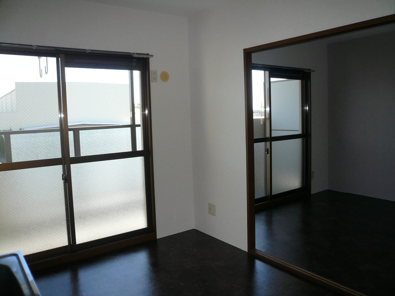 Living and room. Reference photograph