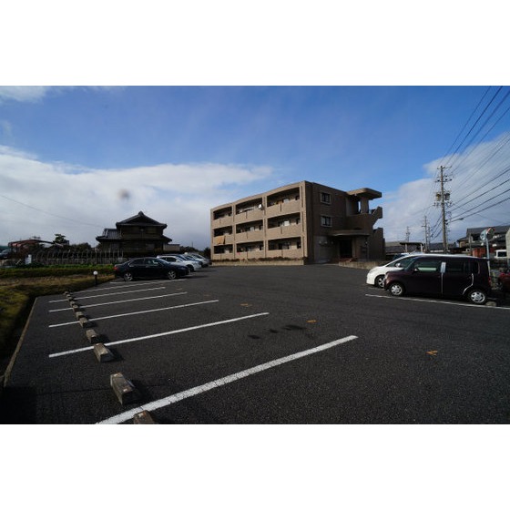 Parking lot