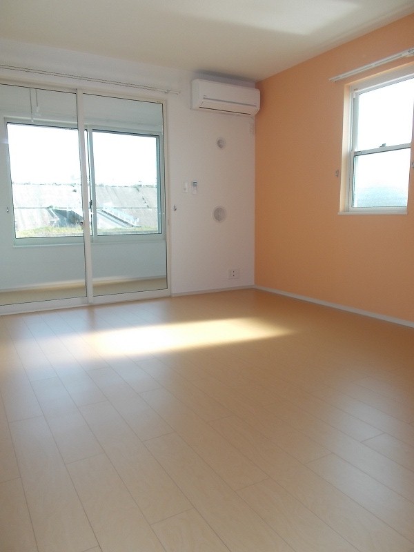 Living and room