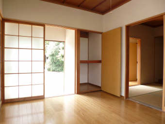 Living and room
