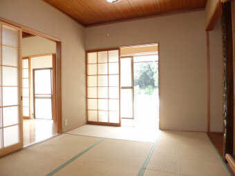 Living and room