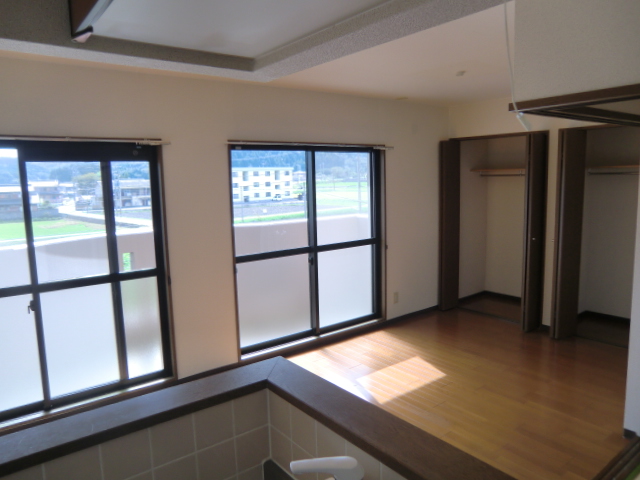 Living and room