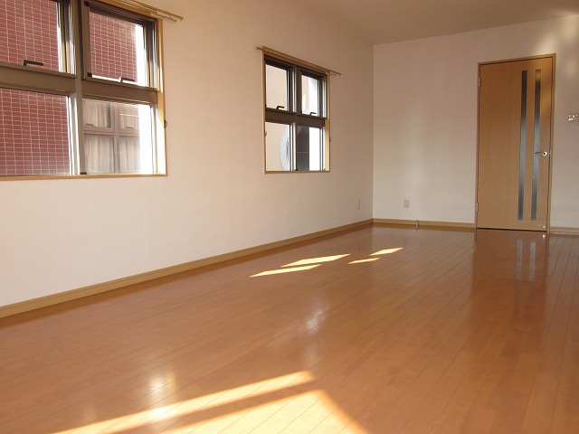 Living and room. Lighting ◎