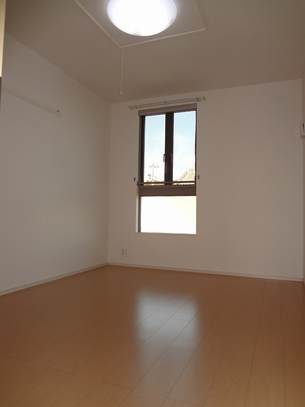 Other room space