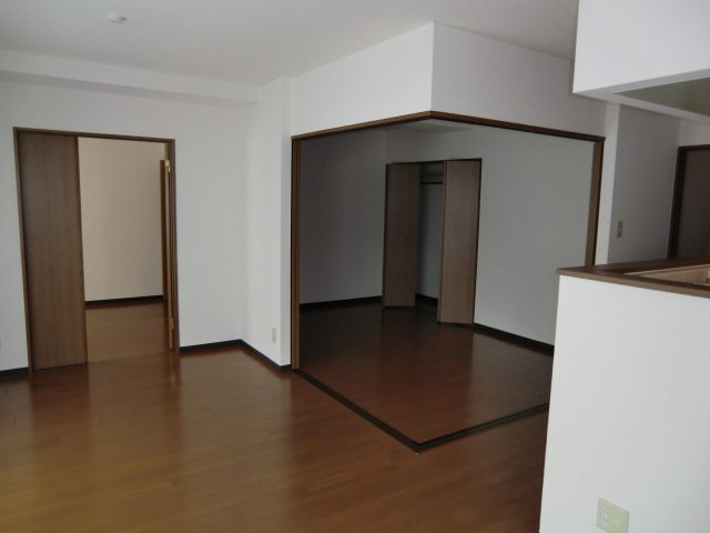 Living and room