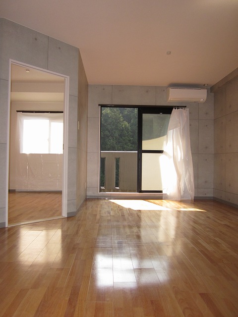Living and room
