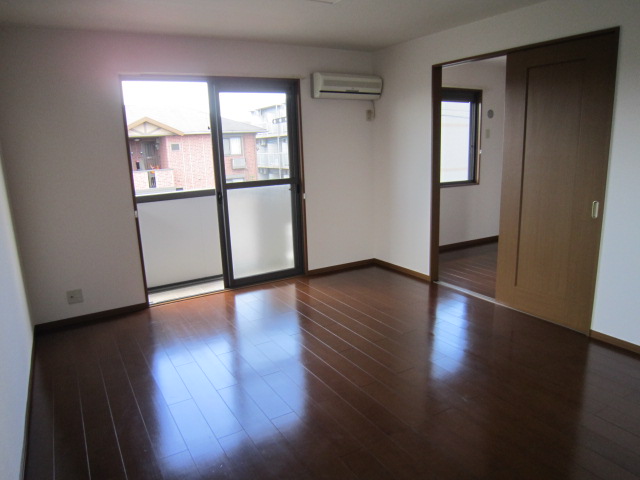 Living and room