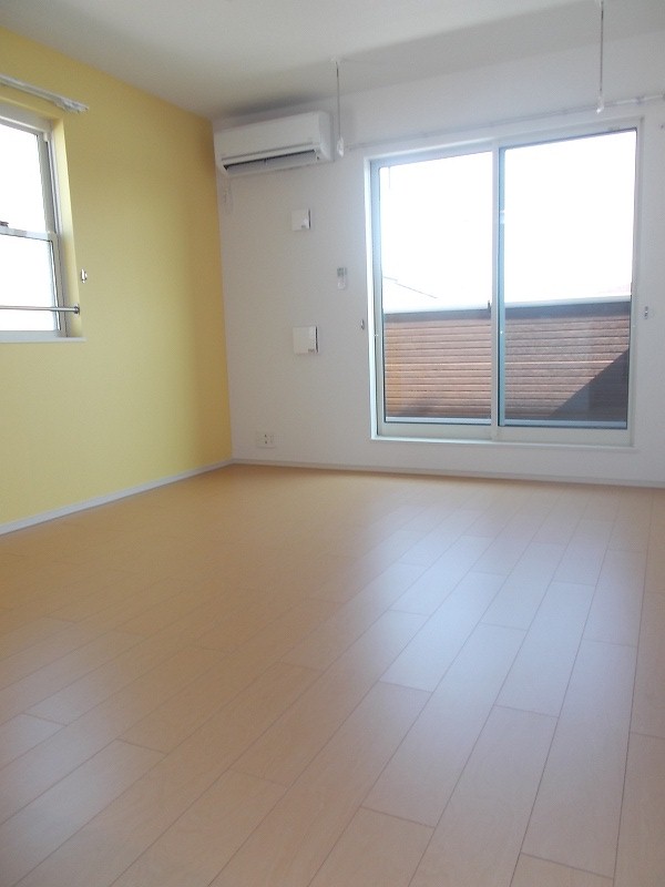 Living and room