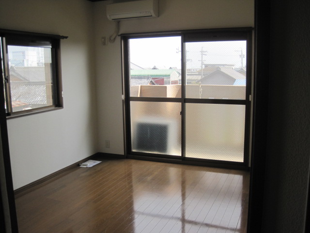Other room space
